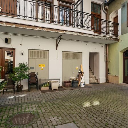 Main Square Apartments - Loftaffair Краков Экстерьер фото
